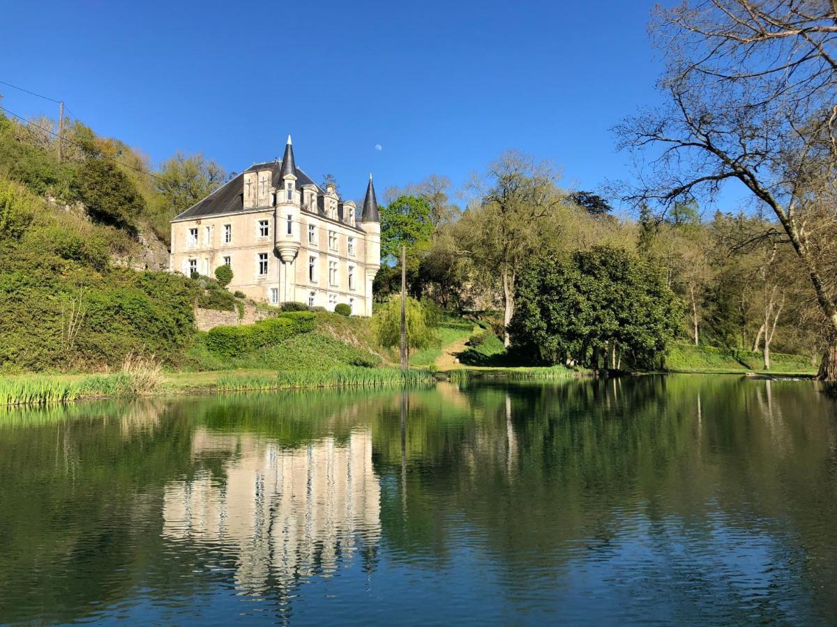 Chateau Des Loups - Les Pommiers Echire エクステリア 写真